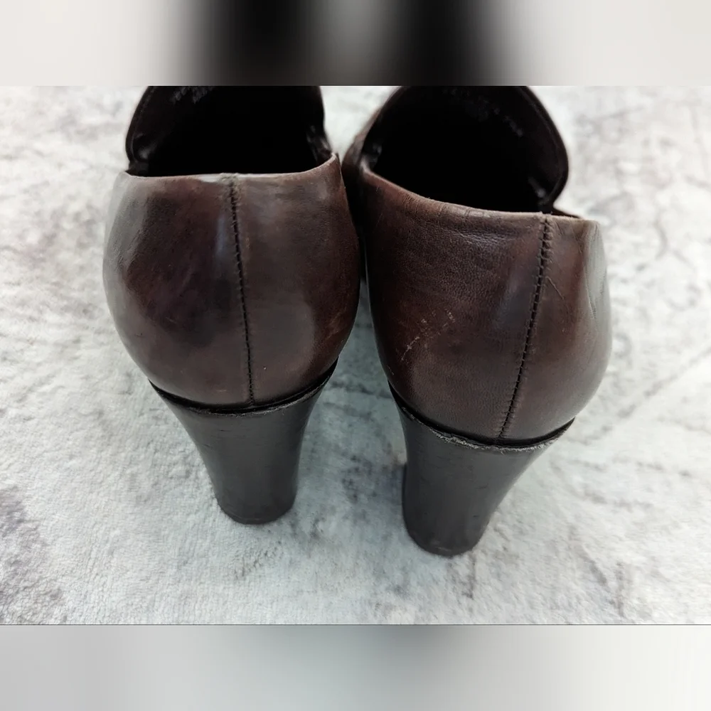 Franco Sarto Leather Shoes Size 7 1/2 M.Made in Brazil .